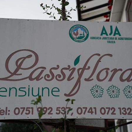 Passiflora Hotel Voineasa Bagian luar foto