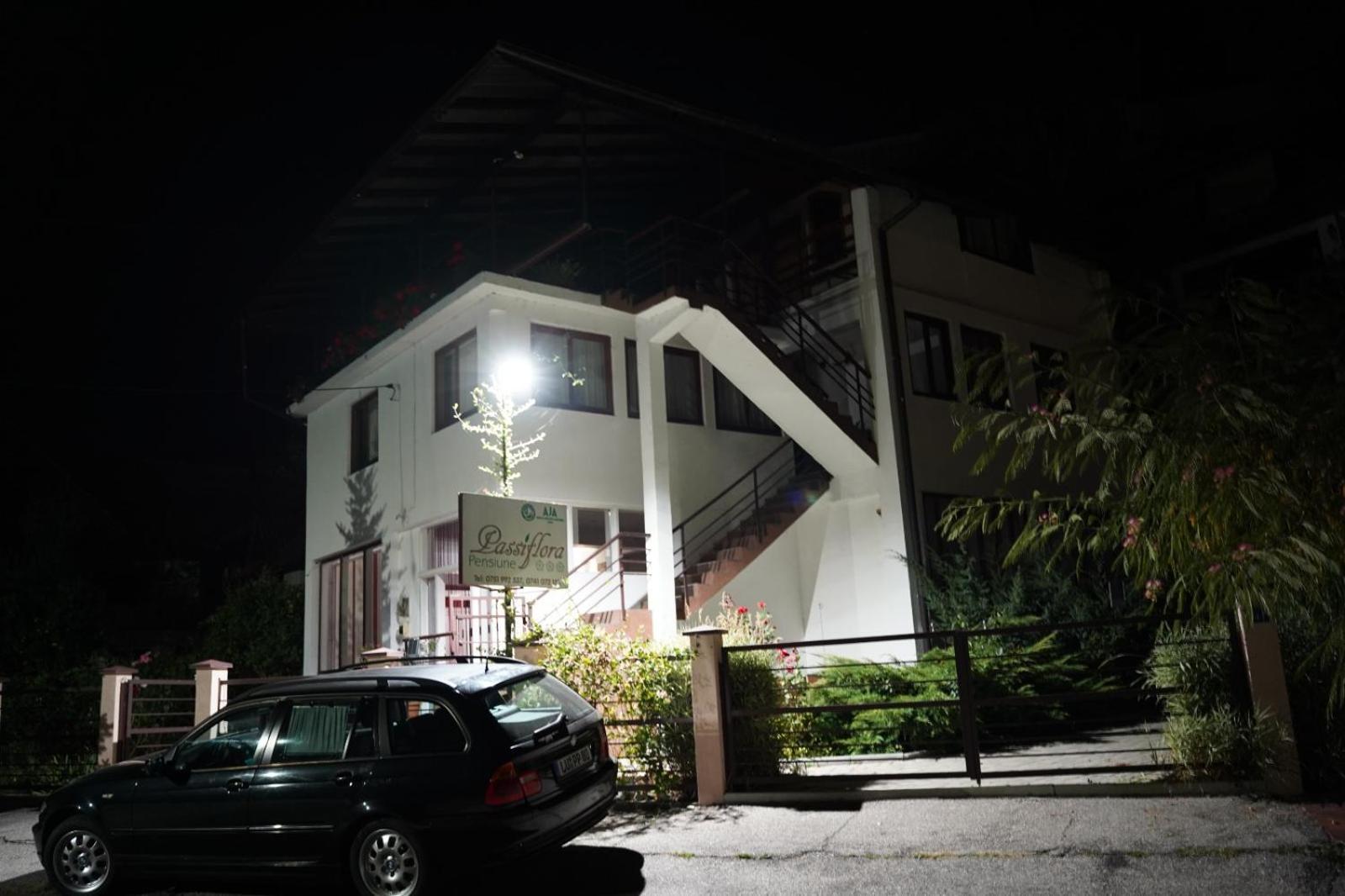 Passiflora Hotel Voineasa Bagian luar foto